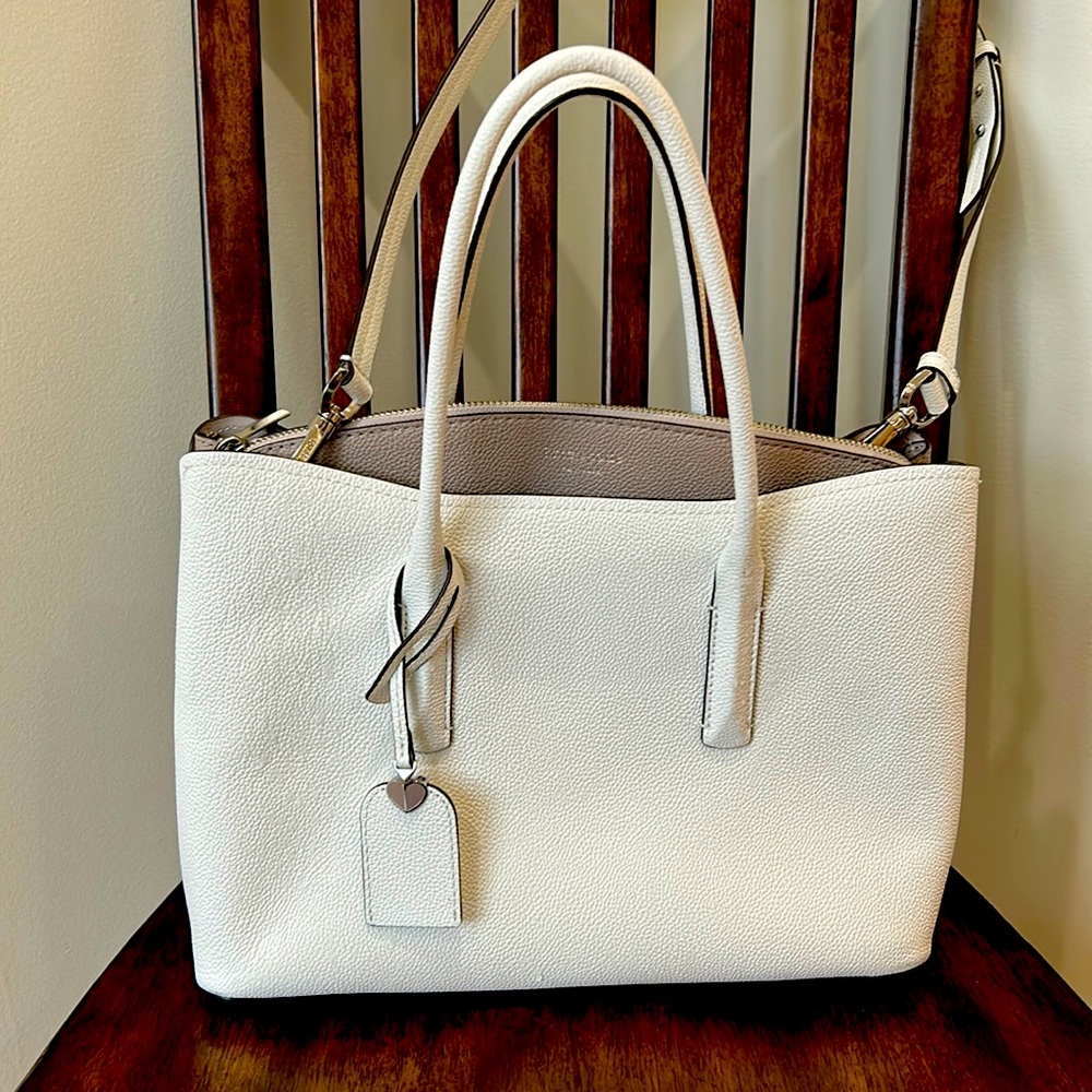 Like new, Kate Spade handbag.
